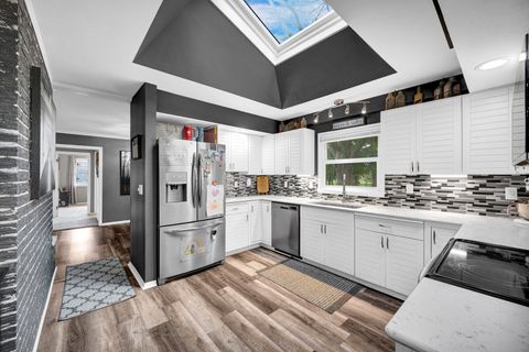 Tiny photo for 1601 N Linden Street, Normal, IL 61761 (MLS # 12600962)