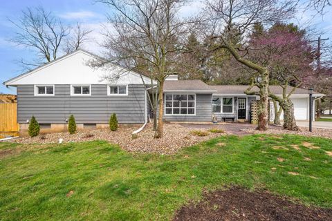 Photo of 1601 N Linden Street, Normal, IL 61761 (MLS # 12600962)