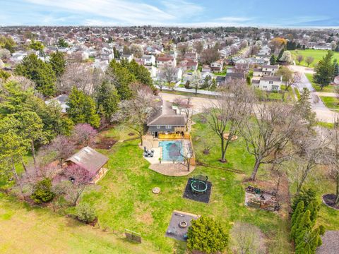 Tiny photo for 1601 N Linden Street, Normal, IL 61761 (MLS # 12600962)