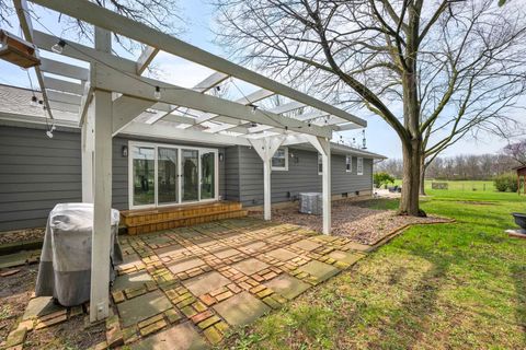 Tiny photo for 1601 N Linden Street, Normal, IL 61761 (MLS # 12600962)
