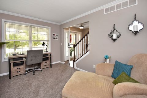 Tiny photo for 8 Plantation Court, Bloomington, IL 61704 (MLS # 12494268)