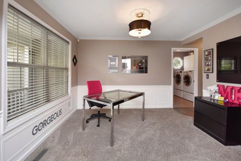 Tiny photo for 8 Plantation Court, Bloomington, IL 61704 (MLS # 12494268)