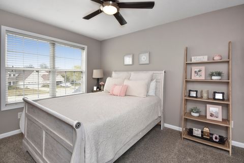 Tiny photo for 8 Plantation Court, Bloomington, IL 61704 (MLS # 12494268)