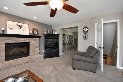 Tiny photo for 8 Plantation Court, Bloomington, IL 61704 (MLS # 12494268)