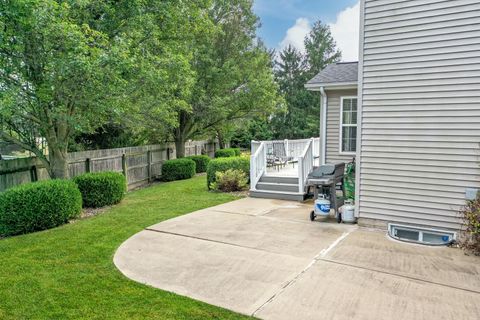 Tiny photo for 8 Plantation Court, Bloomington, IL 61704 (MLS # 12494268)
