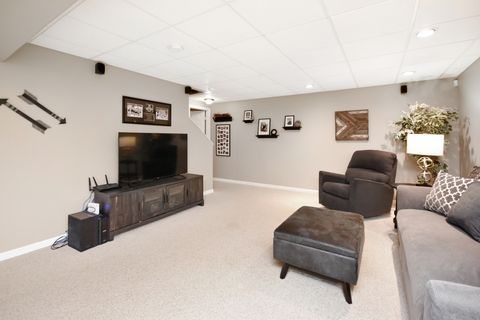 Tiny photo for 8 Plantation Court, Bloomington, IL 61704 (MLS # 12494268)