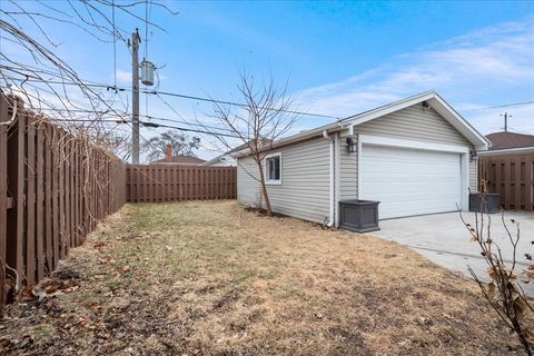 Tiny photo for 4413 N Orange Avenue, Norridge, IL 60706 (MLS # 12584416)