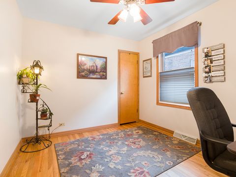 Tiny photo for 2028 N 72nd Court, Elmwood Park, IL 60707 (MLS # 12583213)