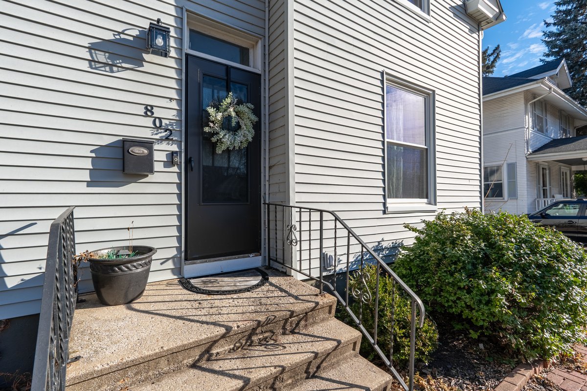 Normal, Illinois 61761, United States, 3 Bedrooms Bedrooms, ,2 BathroomsBathrooms,Residential,Active,251304