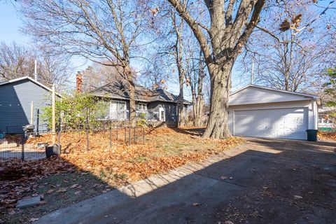 Tiny photo for 802 S Fell Avenue, Normal, IL 61761 (MLS # 12519361)