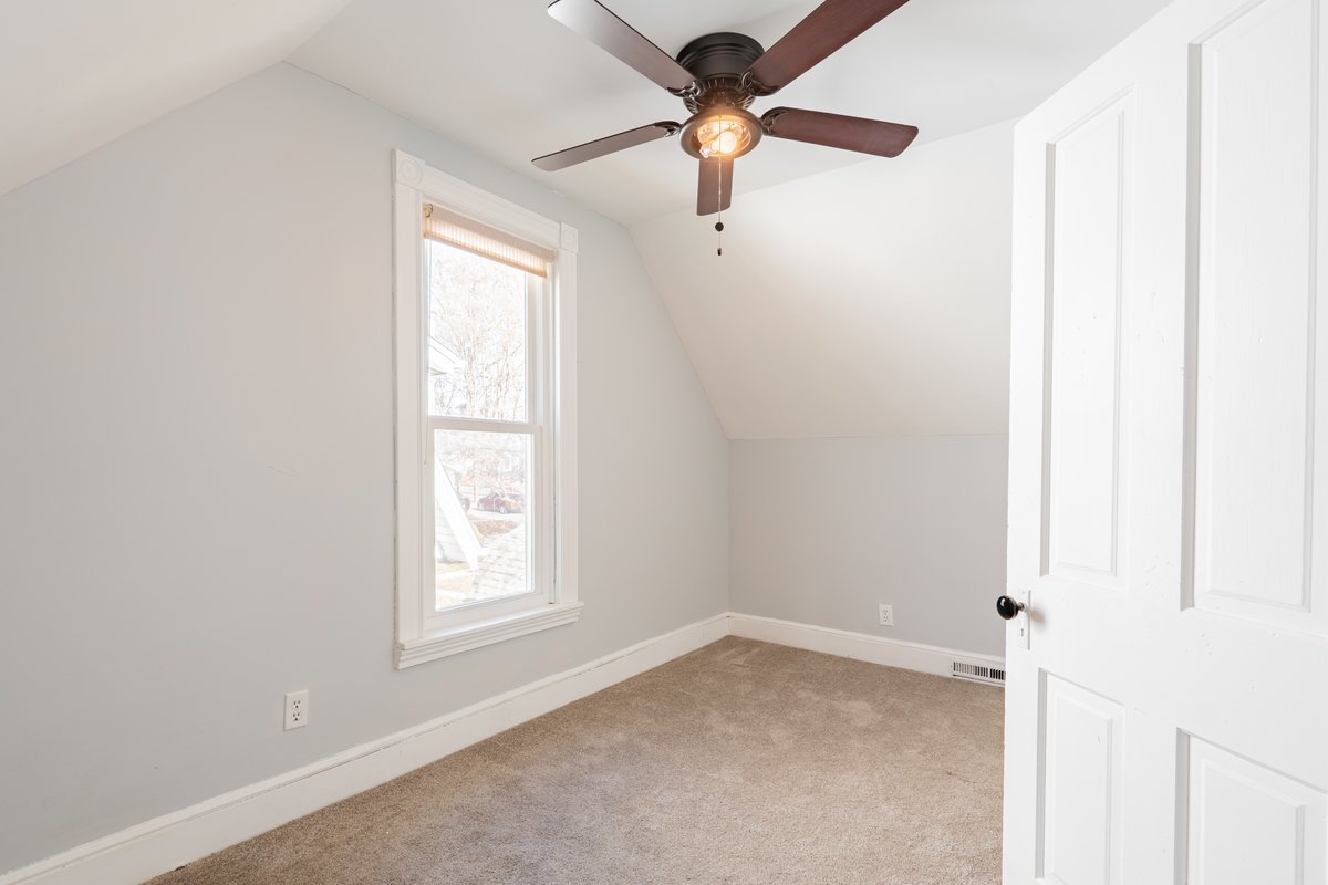 Normal, Illinois 61761, United States, 3 Bedrooms Bedrooms, ,2 BathroomsBathrooms,Residential,Active,251304