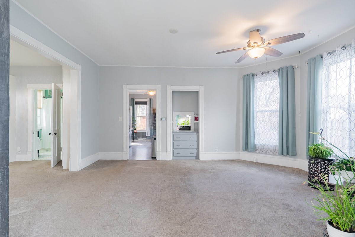 Normal, Illinois 61761, United States, 3 Bedrooms Bedrooms, ,2 BathroomsBathrooms,Residential,Active,251304