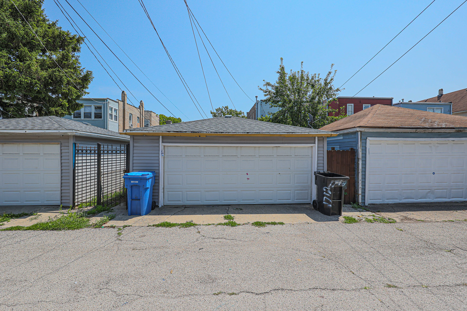 1712 N Springfield Avenue