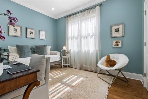 Tiny photo for 2723 N MAGNOLIA Avenue, Chicago, IL 60614 (MLS # 12582262)