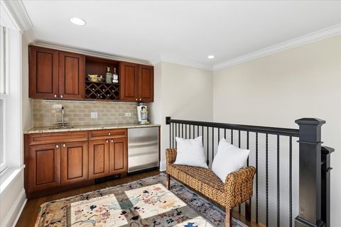 Tiny photo for 2723 N MAGNOLIA Avenue, Chicago, IL 60614 (MLS # 12582262)