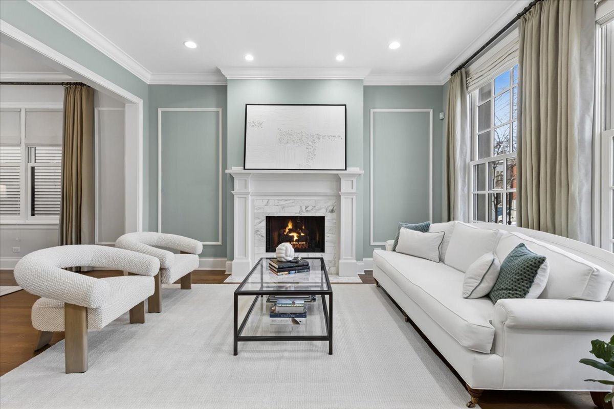 2723 N MAGNOLIA Avenue