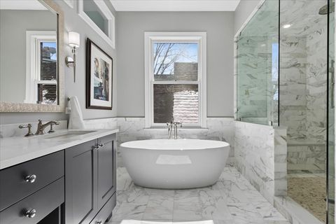 Tiny photo for 2723 N MAGNOLIA Avenue, Chicago, IL 60614 (MLS # 12582262)