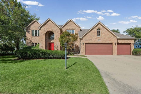 Photo of 606 Lenox Court, Champaign, IL 61822 (MLS # 12764001)