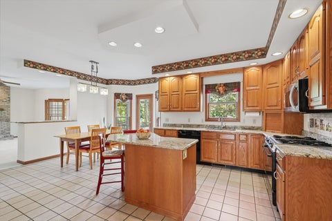 Tiny photo for 606 Lenox Court, Champaign, IL 61822 (MLS # 12764001)