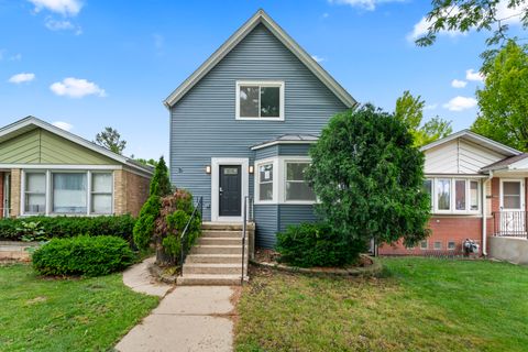 Photo of 3002 Wesley Avenue, Berwyn, IL 60402 (MLS # 12400398)