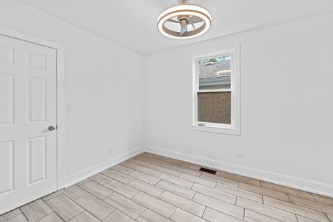 Tiny photo for 3002 Wesley Avenue, Berwyn, IL 60402 (MLS # 12400398)