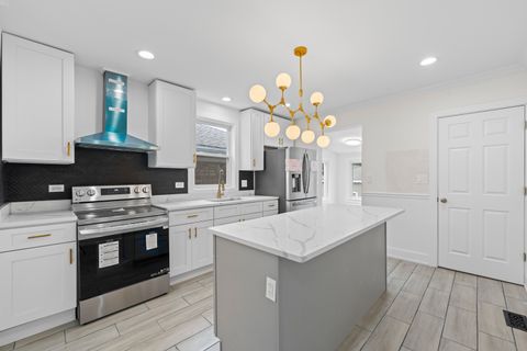 Tiny photo for 3002 Wesley Avenue, Berwyn, IL 60402 (MLS # 12400398)