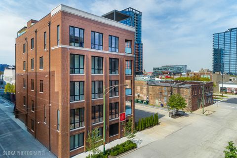 Tiny photo for 116 N Willard Court #PH01, Chicago, IL 60607 (MLS # 12560905)