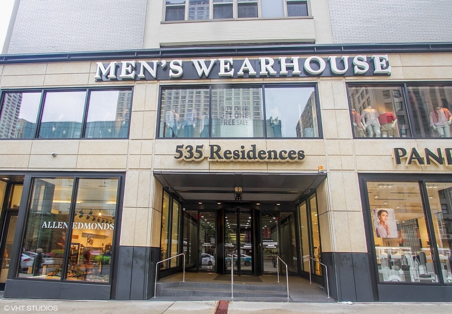 535 N Michigan Avenue 2106