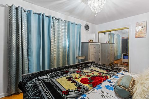 Tiny photo for 1723 W Thome Avenue, Chicago, IL 60660 (MLS # 12479600)
