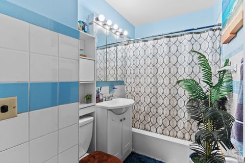 Tiny photo for 1723 W Thome Avenue, Chicago, IL 60660 (MLS # 12479600)