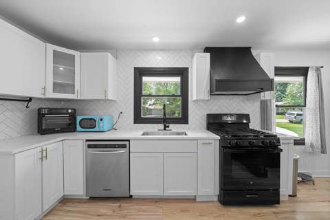 Tiny photo for 1010 Suzy Street, Lake Holiday, IL 60548 (MLS # 12685547)