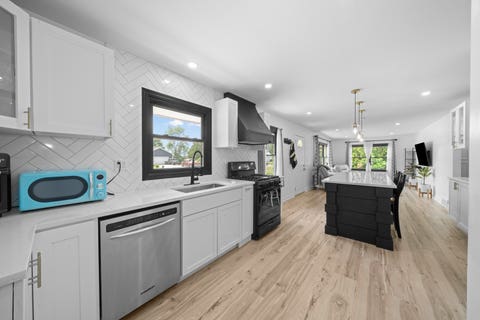 Tiny photo for 1010 Suzy Street, Lake Holiday, IL 60548 (MLS # 12685547)