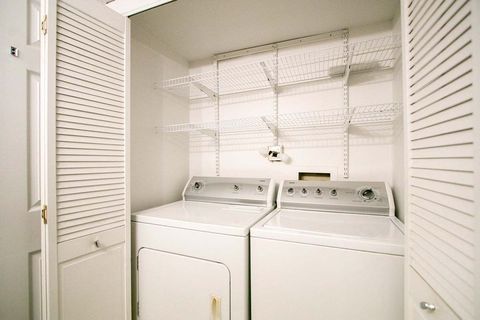 Tiny photo for 5S040 Pebblewood Lane #E103, Naperville, IL 60563 (MLS # 12527909)