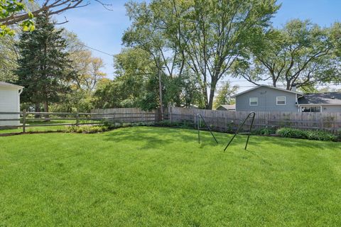 Tiny photo for 5324 Clover Drive, Lisle, IL 60532 (MLS # 12623999)