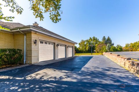 A home in South Barrington