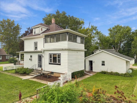 Tiny photo for 1702 E 5th Street, Sterling, IL 61081 (MLS # 12770515)
