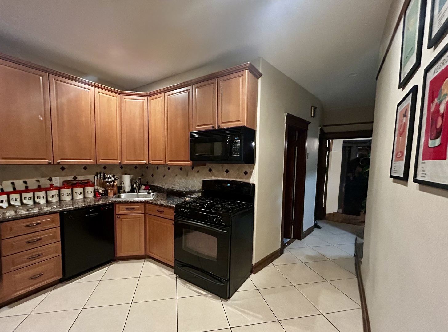 2340 W Thomas Street 1F