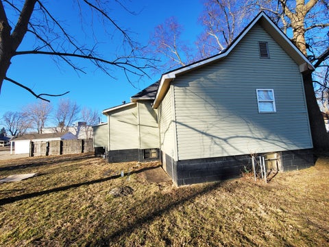 Tiny photo for 204 N Sycamore Street, Villa Grove, IL 61956 (MLS # 12626353)