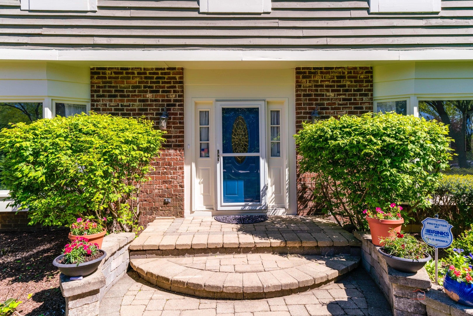 5544 Oak Grove Drive