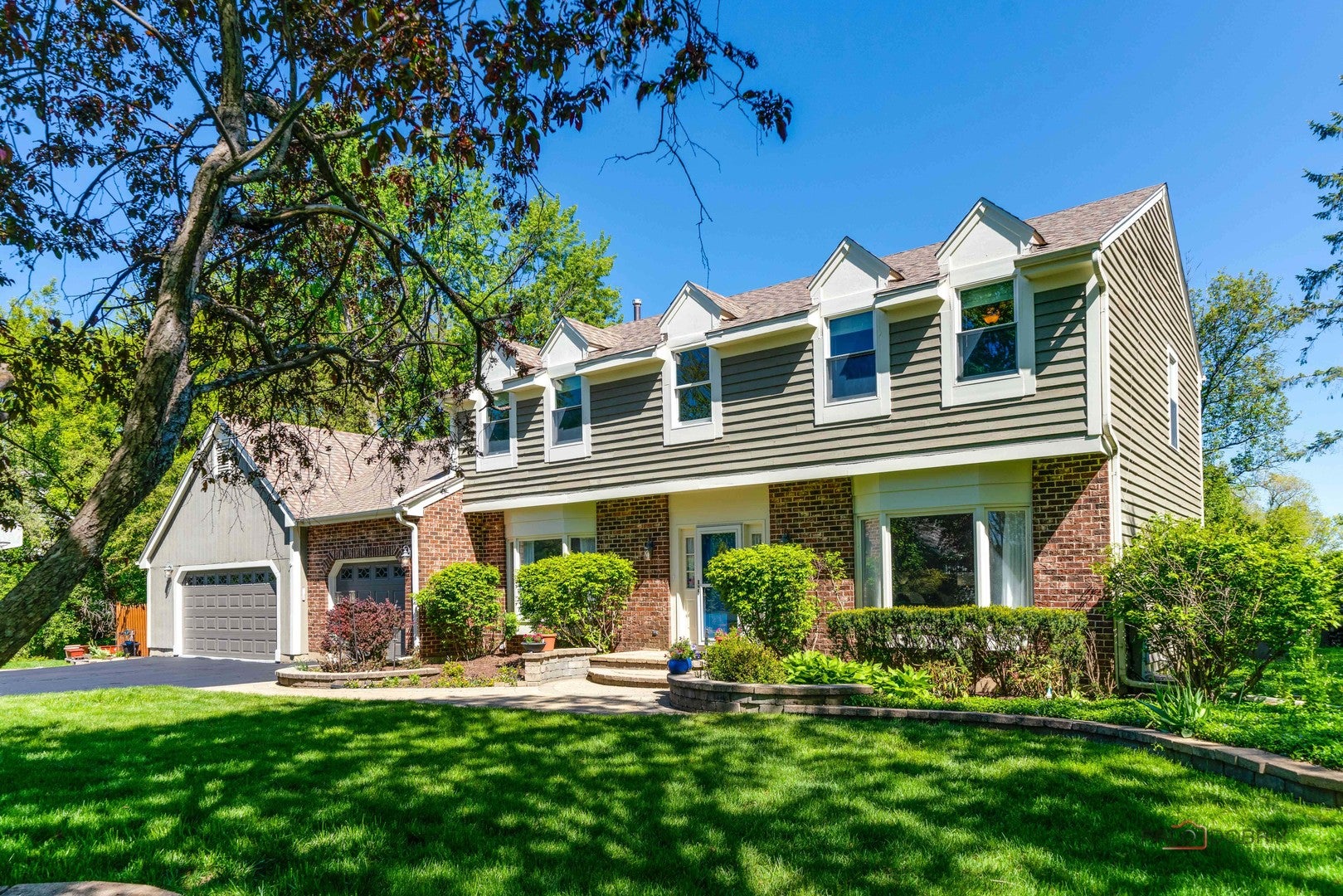 5544 Oak Grove Drive