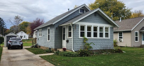 Photo of 510 12th Avenue, Rock Falls, IL 61071 (MLS # 12798002)