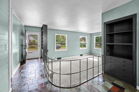Tiny photo for 828 10th Street, Bettendorf, IA 52722 (MLS # 12768455)