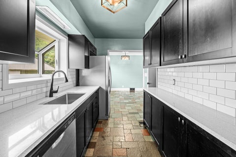 Tiny photo for 828 10th Street, Bettendorf, IA 52722 (MLS # 12768455)