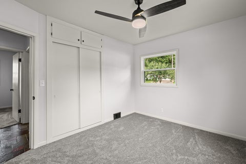 Tiny photo for 828 10th Street, Bettendorf, IA 52722 (MLS # 12768455)