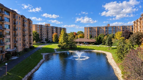 Tiny photo for 1747 W Crystal Lane #301, Mount Prospect, IL 60056 (MLS # 12790099)