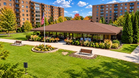 Tiny photo for 1747 W Crystal Lane #301, Mount Prospect, IL 60056 (MLS # 12790099)