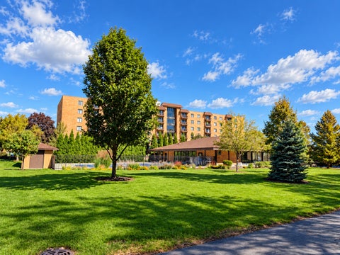 Tiny photo for 1747 W Crystal Lane #301, Mount Prospect, IL 60056 (MLS # 12790099)