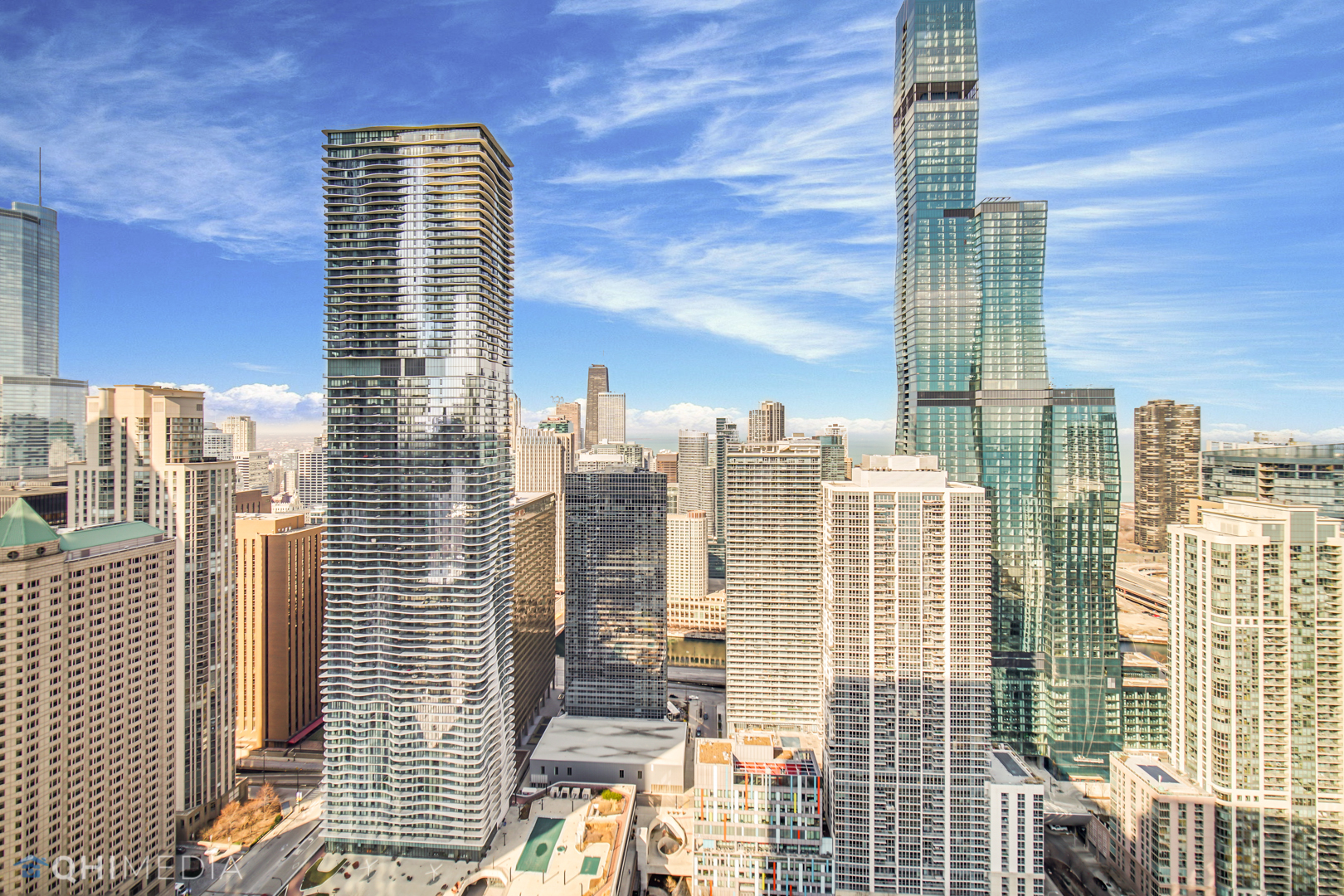 340 E RANDOLPH Street 4804