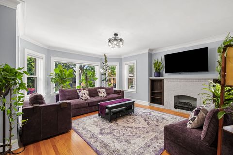 Tiny photo for 6141 N Maplewood Avenue, Chicago, IL 60659 (MLS # 12678479)