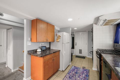 Tiny photo for 6141 N Maplewood Avenue, Chicago, IL 60659 (MLS # 12678479)